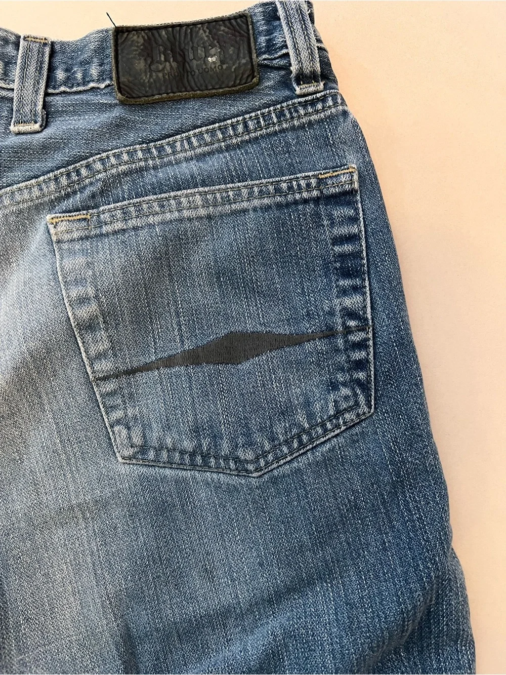 Classic Straight Men’s Jeans in Medium Blue Wash